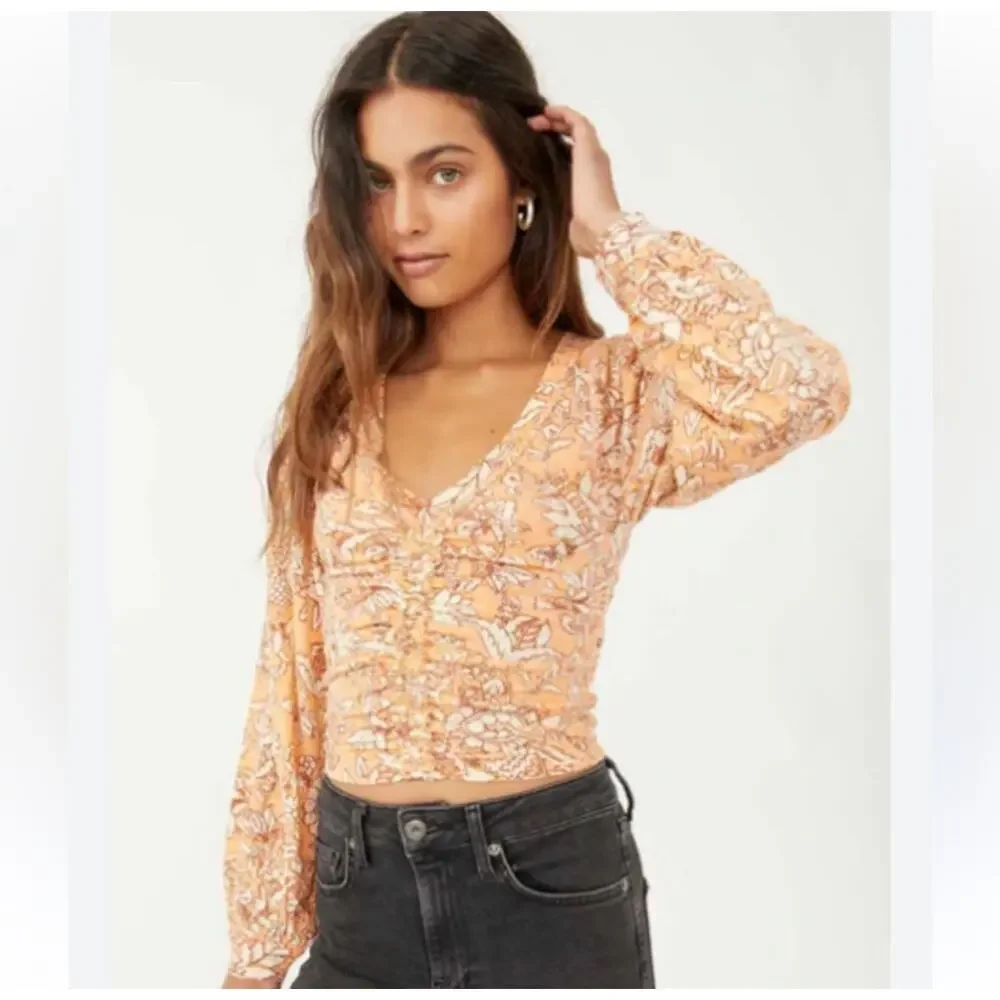 FREE PEOPLE |‎ Say the Word Ruched Crop Top | L